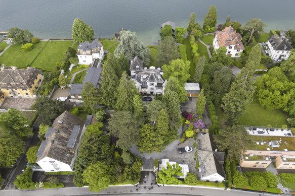 An aerial view of the singer’s villa.