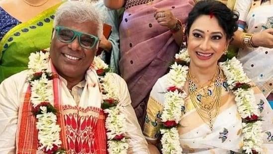 Ashish Vidyarthi marries Rupali Barua at 60.